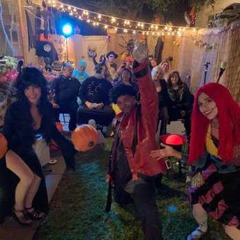 Best Singing Telegrams - Halloween 2020 - Party Characters Near Me Best Singing Telegrams - Halloween 2020 - Party Characters Near Me