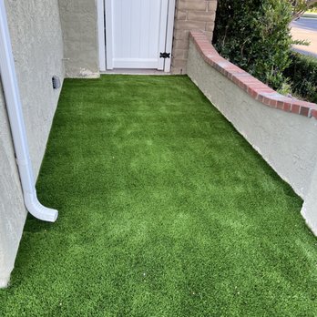Artificial Grass Guru - Side yard - Artificial Turf Near Me Artificial Grass Guru - Side yard - Artificial Turf Near Me