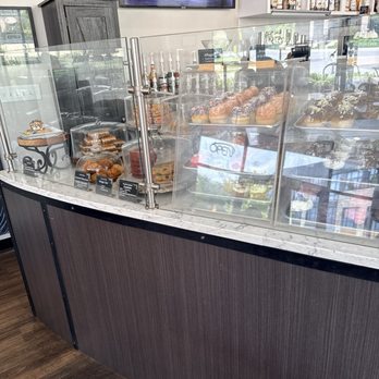 Decadent A Coffee and Dessert Bar - Party options - Wine Bars Near Me - Fulton, Maryland