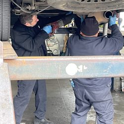 Jimmy's Auto Services - Hard at work!