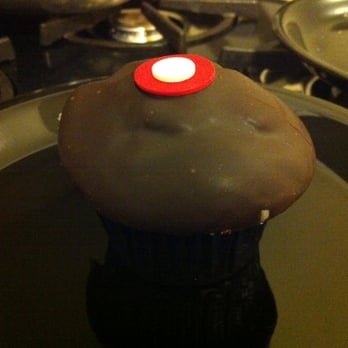 Sprinkles Georgetown - Chocolate Marshmallow Cupcake - Bakeries Near Me - Washington, DC, District of Columbia