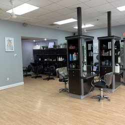 Perceptions Hair Studio - Nice open clean shop
