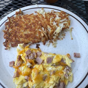 Neal's Coffee Shop - Mince Ham Scramble with Cheddar Cheese - American Near Me - San Mateo, California Neal's Coffee Shop - Mince Ham Scramble with Cheddar Cheese - American Near Me - San Mateo, California