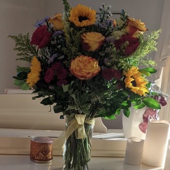 The Passionate Florist - Floral arrangement for my Mother - Florists Near Me - Walnut, California