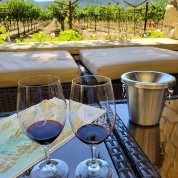 Bell Wine Cellars - Gorgeous afternoon - Wineries Near Me - Napa, California Bell Wine Cellars - Gorgeous afternoon - Wineries Near Me - Napa, California