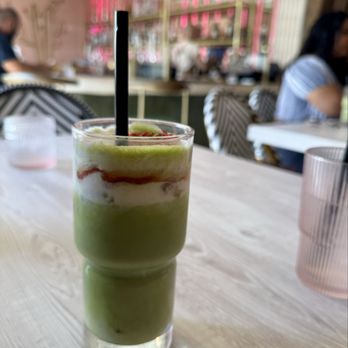 Quiero Brunch - Strawberry matcha - Mexican Near Me - Temecula, California