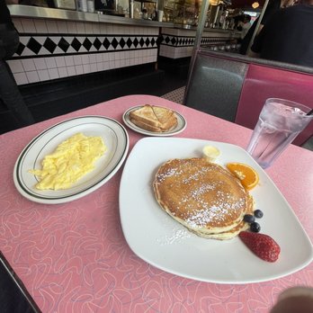 Jackson Hole Burgers - Pancakes, scrambled eggs and toast - Burgers Near Me - Englewood, New Jersey Jackson Hole Burgers - Pancakes, scrambled eggs and toast - Burgers Near Me - Englewood, New Jersey