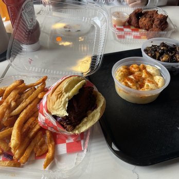Hot Chicken Mama - Another amazing meal at hot chicken mama! - Chicken Shop Near Me - Blue Point, New York
