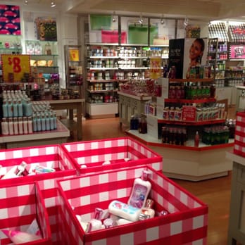 Bath & Body Works - Cosmetics & Beauty Supply Near Me - Virginia Beach, Virginia Bath & Body Works - Cosmetics & Beauty Supply Near Me - Virginia Beach, Virginia