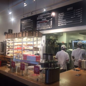 Do-Rite Donuts & Chicken - Donuts Near Me - Chicago, Illinois
