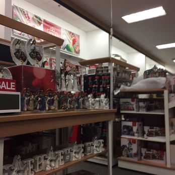 Kohl's - Kohl's of Mansfield -- Mansfield Crossing : 280 School Street, Mansfield        Interior - Men's Clothing Near Me - MILFORD, Massachusetts