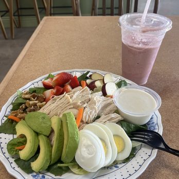 The Greenery Natural Kitchen - Berry Blend - Sandwiches Near Me - Orange, California