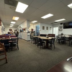 Hometown Cafe - Dining area