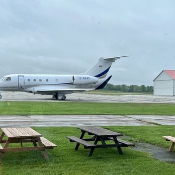 Hungry Hanger - Can you believe it? Parked right in front of us - Diners Near Me - Wiarton, Ontario Hungry Hanger - Can you believe it? Parked right in front of us - Diners Near Me - Wiarton, Ontario