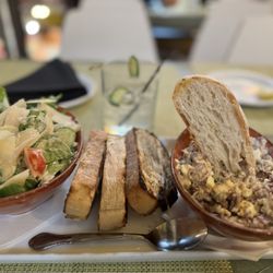 Bistro Joe's - Streak Tartar