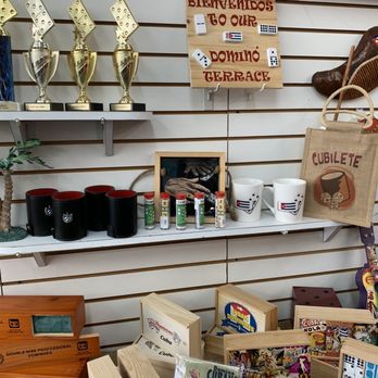 Sentir Cubano - Decor - Jewelry Near Me - Miami, Florida Sentir Cubano - Decor - Jewelry Near Me - Miami, Florida