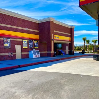 Love's Travel Stop - a gas station - Convenience Stores Near Me - Mims, Florida