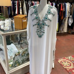 Consigning Women - A potential for the next Beach visit, 03.09.2023.