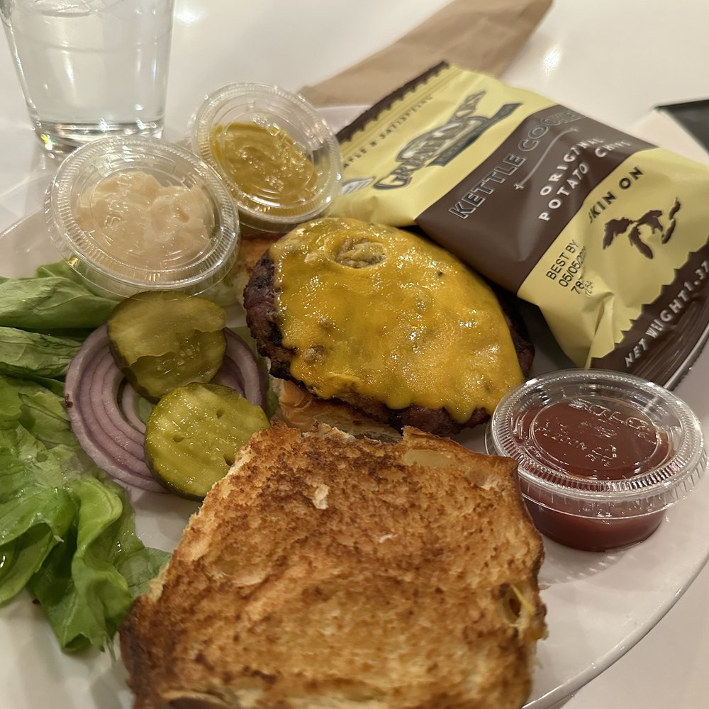 Mustard Seed Cafe - Classic cheeseburger with chips - Cafes Near Me - Akron, Ohio Mustard Seed Cafe - Classic cheeseburger with chips - Cafes Near Me - Akron, Ohio