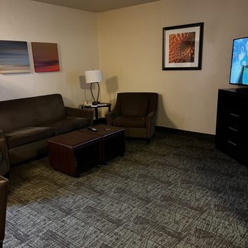 Staybridge Suites Myrtle Beach - West - Living room - Hotels Near Me - Myrtle Beach, South Carolina