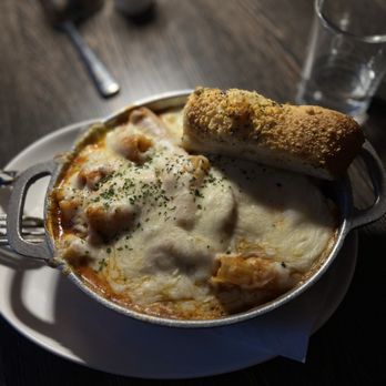 Goat & Vine Restaurant + Winery - Baked Rigatoni Boscaiola - New American Near Me - Bolingbrook, Illinois Goat & Vine Restaurant + Winery - Baked Rigatoni Boscaiola - New American Near Me - Bolingbrook, Illinois