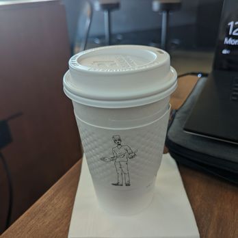 Hando Coffee Bar - French toast latte, hot, with almond milk - Coffee & Tea Near Me - Manvel, Texas