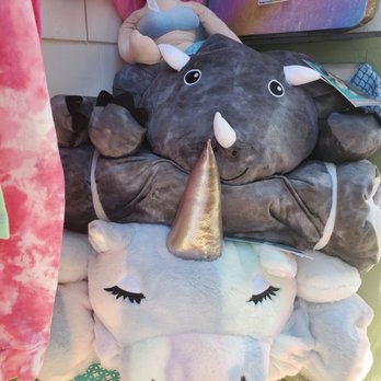 Coco Berry Kids - I was so in love with these absolutely beautiful Unicorn and dinosaur sleeping bags ~high quality merch~ - Clothing Rental Near Me Coco Berry Kids - I was so in love with these absolutely beautiful Unicorn and dinosaur sleeping bags ~high quality merch~ - Clothing Rental Near Me