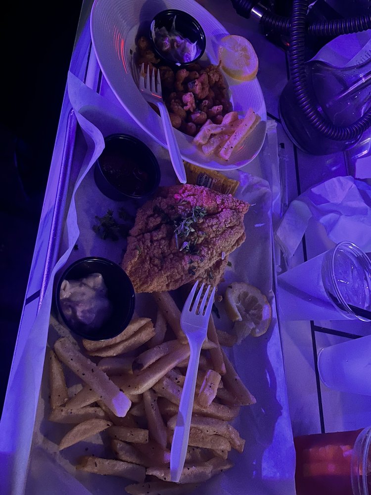 WILLIE B’S KITCHEN & LOUNGE Updated November 2024 249 Photos & 212