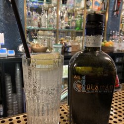 The Bay Horse Tavern - An Dúlmamán maritime gin drink.