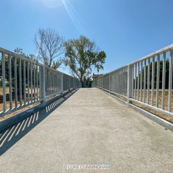 Paradise Park - Walking bridge