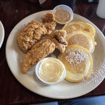 Shelly's Cafe - Chicken and pancakes - Breakfast & Brunch Near Me - Tampa, Florida Shelly's Cafe - Chicken and pancakes - Breakfast & Brunch Near Me - Tampa, Florida
