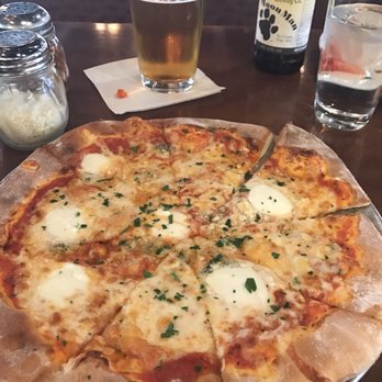 Nonna Bartolotta's - Cheese pizza - filling post bruschetta. - Italian Near Me - Milwaukee, Wisconsin