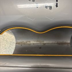 CSL Plasma - Gross hand dryer