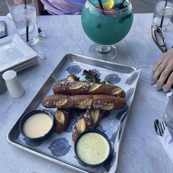 Blu Wolf Bistro - pretzel fondue - Gastropubs Near Me - Rochester, New York Blu Wolf Bistro - pretzel fondue - Gastropubs Near Me - Rochester, New York