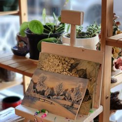 Orchid Tea Cafe - Decor