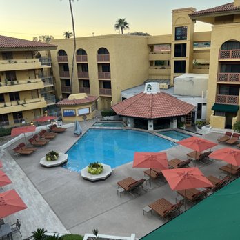 Hilton Phoenix Tapatio Cliffs Resort - Hotels Near Me - Phoenix, Arizona Hilton Phoenix Tapatio Cliffs Resort - Hotels Near Me - Phoenix, Arizona