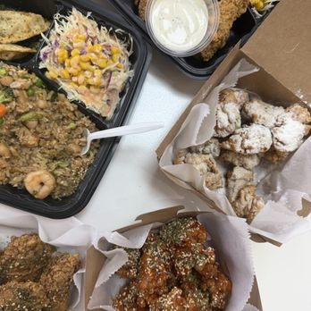 Hotsome Chicken - All the goods, lunch specials and wings - Desserts Near Me - Dallas, Texas Hotsome Chicken - All the goods, lunch specials and wings - Desserts Near Me - Dallas, Texas