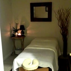 Studio Esthetique - Massage Therapy room