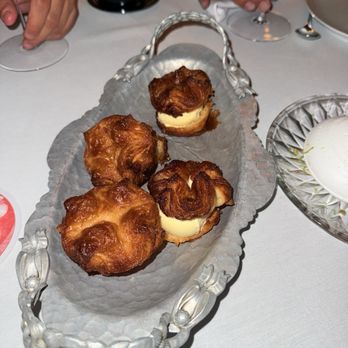 Sunny's Steakhouse - Ice cream sandwiches - Cocktail Bars Near Me - Miami, Florida