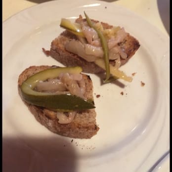 Ristorante La Maremma - delicious crostino with pickled cabbage and zucchini - Tuscan Near Me - Florence, FI Ristorante La Maremma - delicious crostino with pickled cabbage and zucchini - Tuscan Near Me - Florence, FI