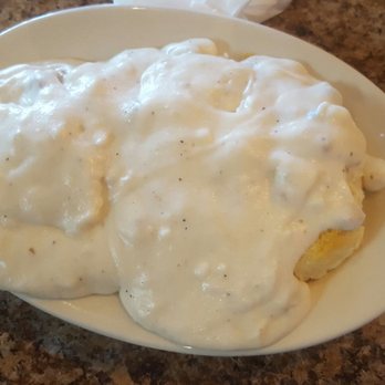 Flor's Diner - American Near Me - Colton, California