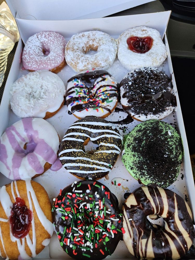 Social spots from Duck Donuts