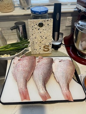 Pete's Fish Market by null