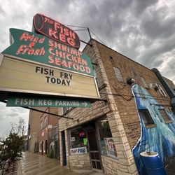 The Fish Keg - The Fish Keg . 2233 Howard St, Chicago, IL 60645 Cool!