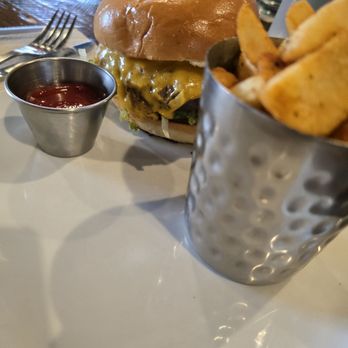 CraftWay Kitchen Frisco - New American Near Me - Frisco, Texas