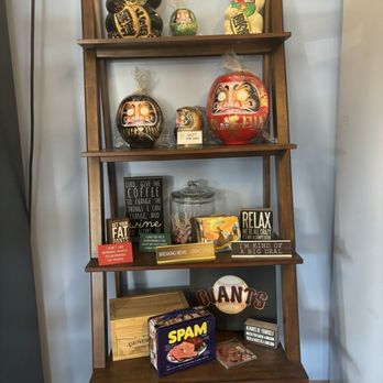 Diamond Head General Store - Hawaiian nick knacks - Hawaiian Near Me - San Bruno, California