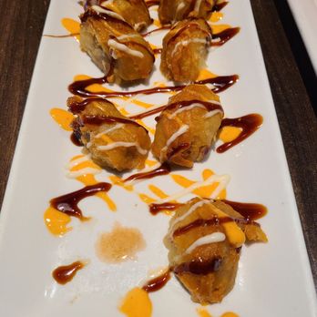 Sushiholic Arcadia - Monkey rolls, spicy tuna in mushrooms that were fried - Sushi Bars Near Me - Phoenix, Arizona Sushiholic Arcadia - Monkey rolls, spicy tuna in mushrooms that were fried - Sushi Bars Near Me - Phoenix, Arizona