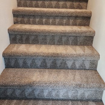 Blue Spot Carpet Cleaning - Stairs came out looking like new - Carpet Cleaning Near Me Blue Spot Carpet Cleaning - Stairs came out looking like new - Carpet Cleaning Near Me