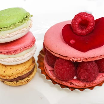 Pierre Hermé - Small macaron, big "ispahan" macaron - Chocolatiers & Shops Near Me - Paris, 75 Pierre Hermé - Small macaron, big "ispahan" macaron - Chocolatiers & Shops Near Me - Paris, 75