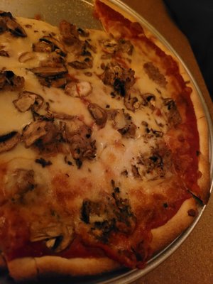 Lisa's Pizzeria by null